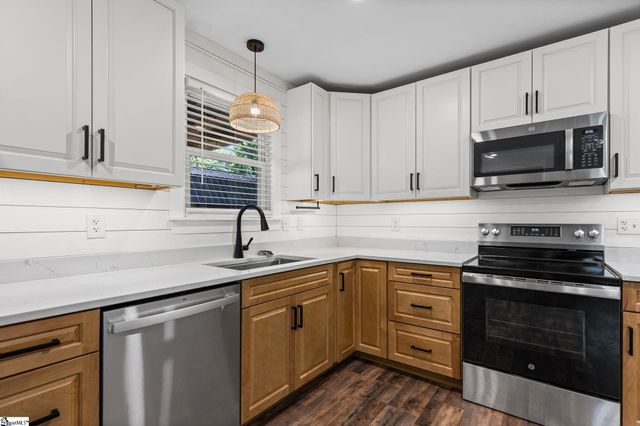 30 Dogwood Drive, Travelers Rest, SC 29690