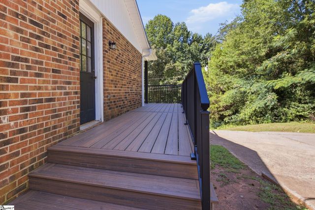 30 Dogwood Drive, Travelers Rest, SC 29690