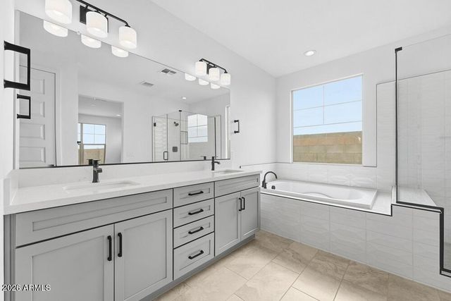 37690 N Plumbago Road, San Tan Valley, AZ 85140