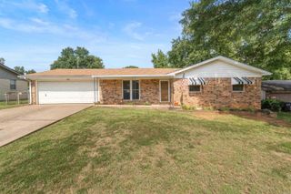 1004 Richard, Jacksonville, AR 72076