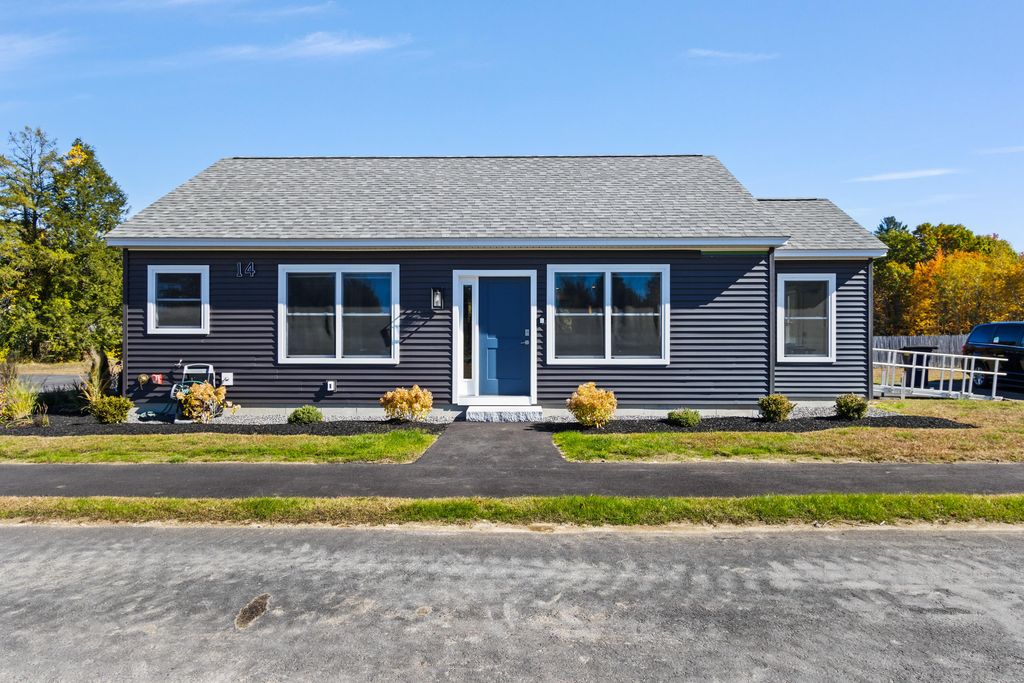 14 Thistle Drive 2, Gorham, ME 04038 — exterior