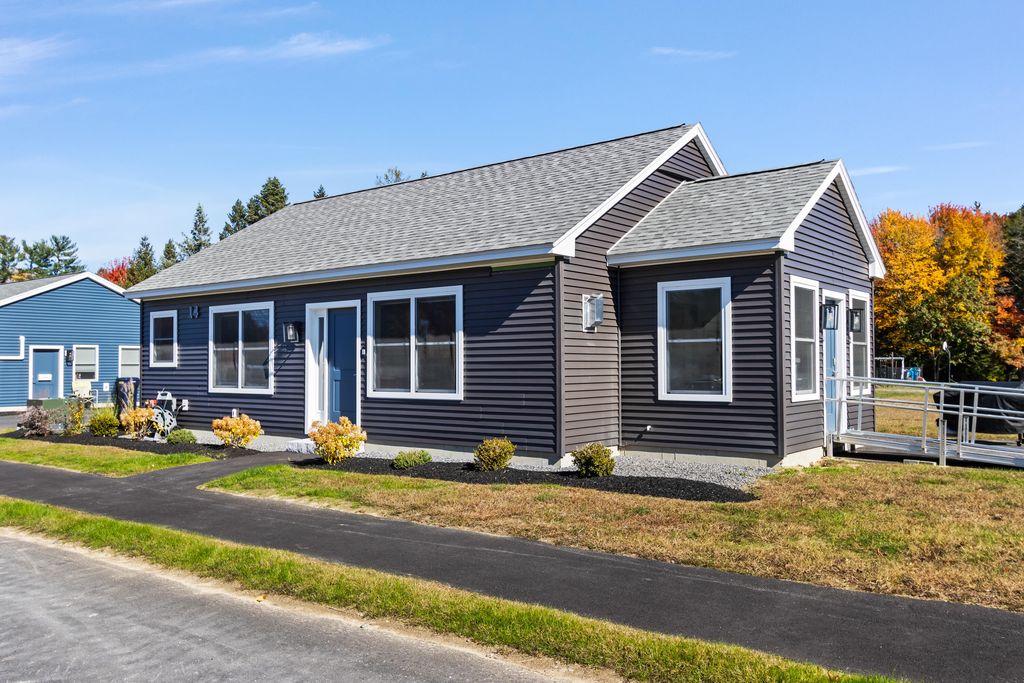 14 Thistle Drive 2, Gorham, ME 04038 — photo 2