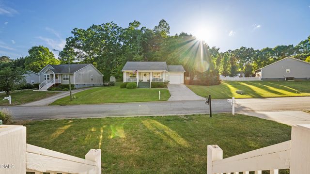 1743 Willa Pl Drive, Kernersville, NC 27284