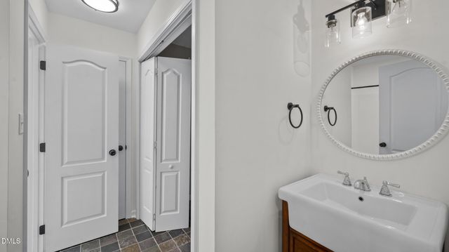 1743 Willa Pl Drive, Kernersville, NC 27284
