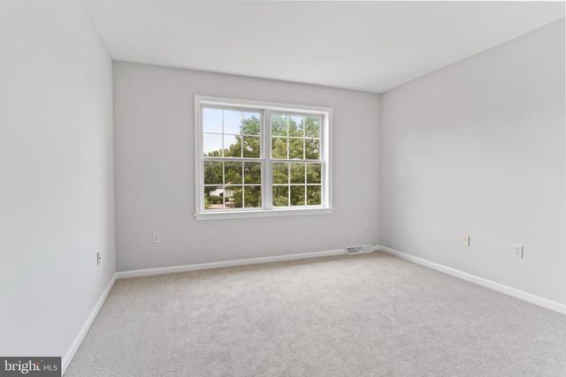 271 RED HAVEN RD, Palmyra, PA 17078
