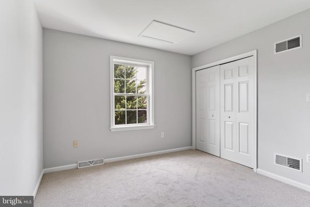 271 RED HAVEN RD, Palmyra, PA 17078