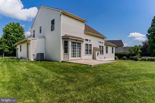 271 RED HAVEN RD, Palmyra, PA 17078