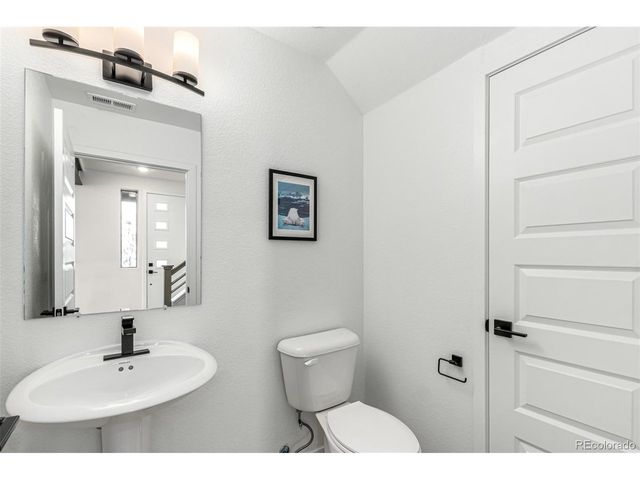 6396 Nelson Ct, Arvada, CO 80004