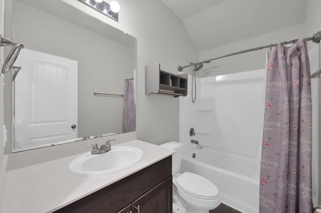 9854 Hunter Springs Drive, Conroe, TX 77306