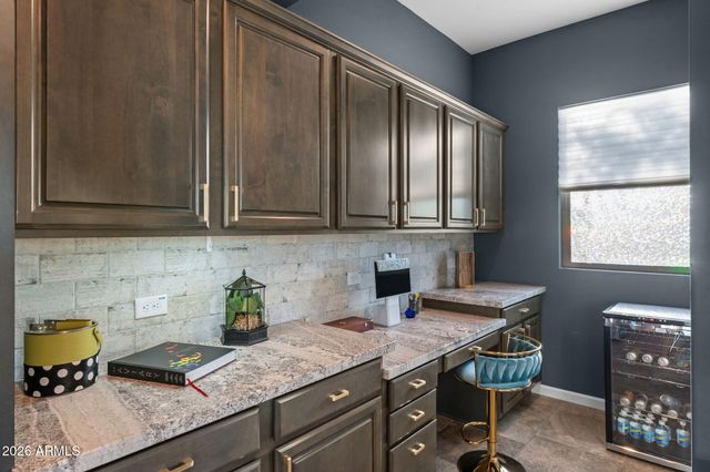 3396 PHANTOM Street, Wickenburg, AZ 85390