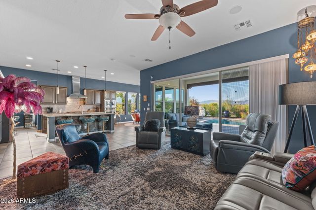 3396 PHANTOM Street, Wickenburg, AZ 85390