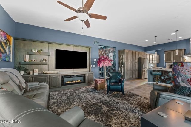 3396 PHANTOM Street, Wickenburg, AZ 85390