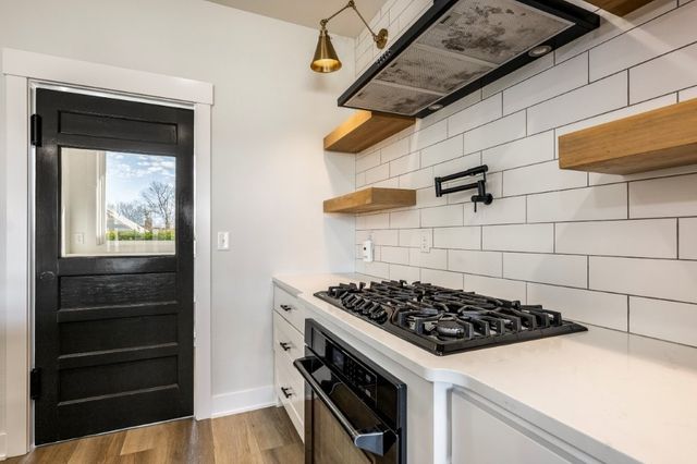 11 McDole Lane, Bella Vista, AR 72715