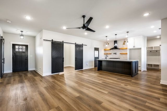 11 McDole Lane, Bella Vista, AR 72715