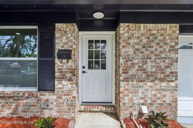 7474 DEEPWOOD Drive N, Jacksonville, FL 32244
