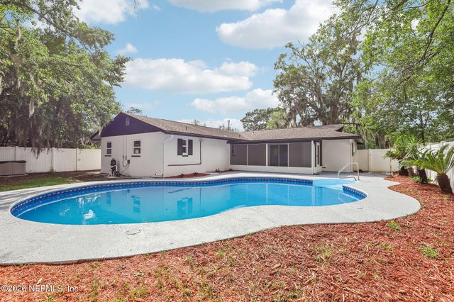 7474 DEEPWOOD Drive N, Jacksonville, FL 32244