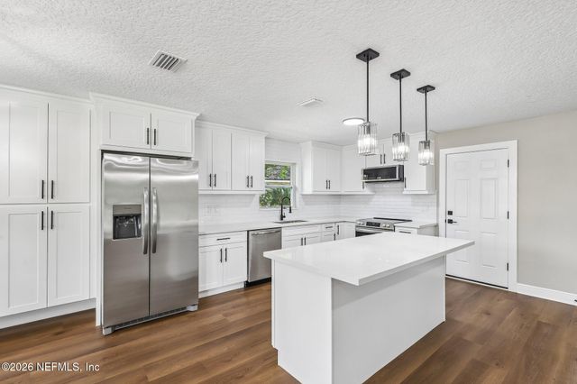 7474 DEEPWOOD Drive N, Jacksonville, FL 32244