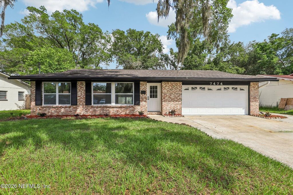 7474 DEEPWOOD Drive N, Jacksonville, FL 32244