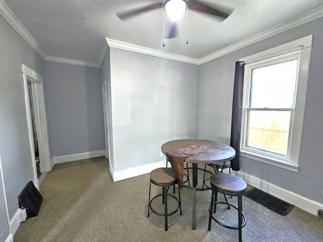 2614 McKinley Avenue, Davenport, IA 52802