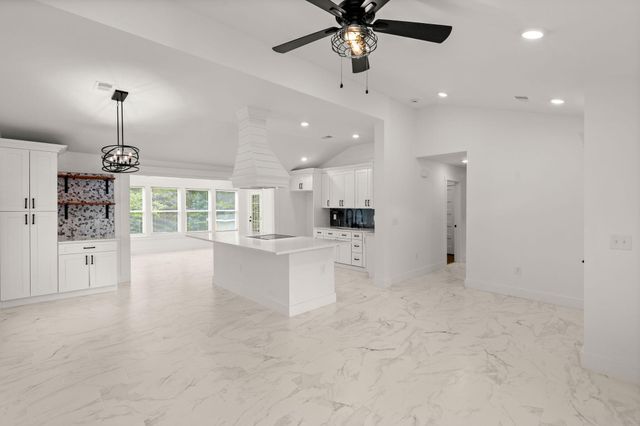 358 Highway 78, Ridgeville, SC 29472