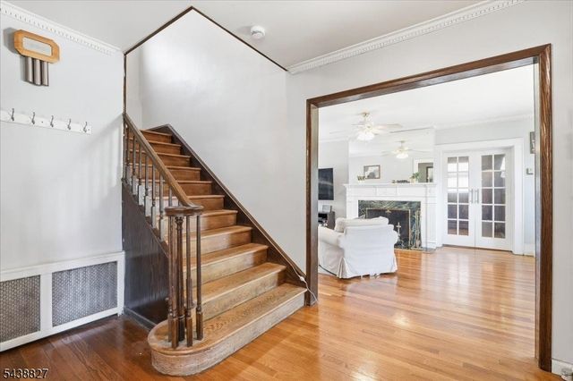 34 Livingston Ave, Kearny Town, NJ 07032