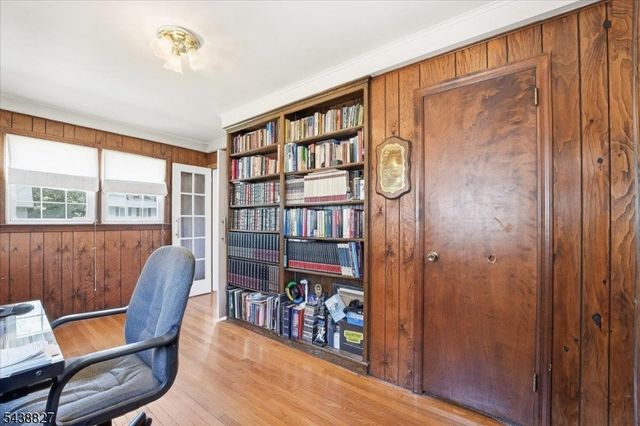 34 Livingston Ave, Kearny Town, NJ 07032