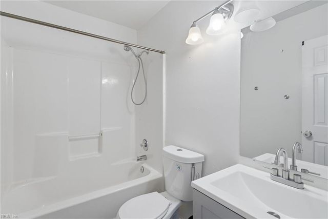 1765 Kitimal DR, Virginia Beach, VA 23454