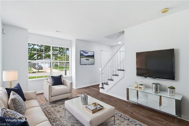 1765 Kitimal DR, Virginia Beach, VA 23454