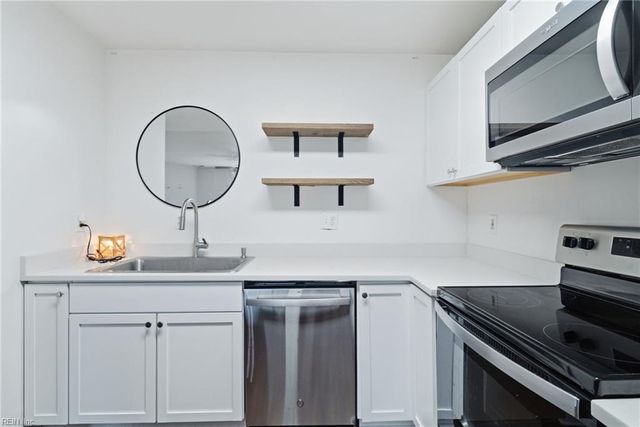 1765 Kitimal DR, Virginia Beach, VA 23454