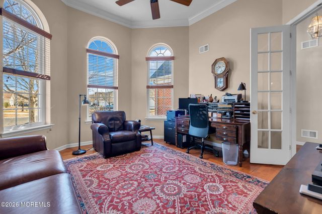 35 Muirfield Road, Jackson, NJ 08527