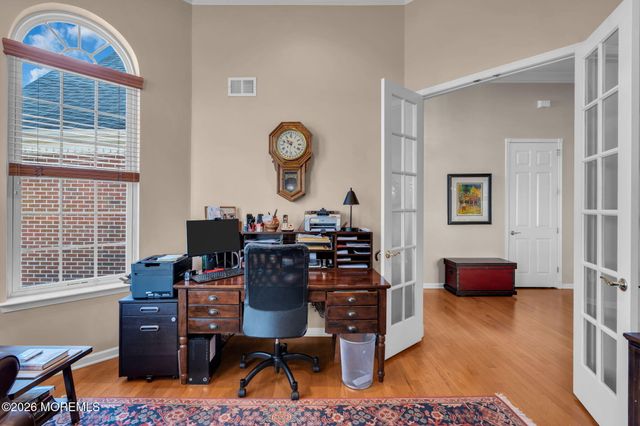 35 Muirfield Road, Jackson, NJ 08527