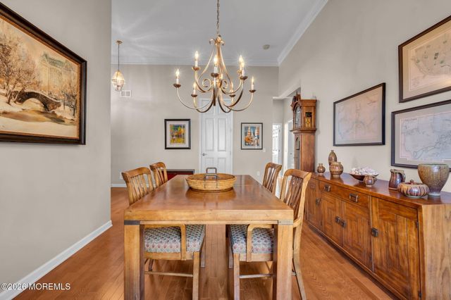 35 Muirfield Road, Jackson, NJ 08527