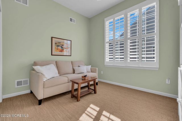 35 Muirfield Road, Jackson, NJ 08527