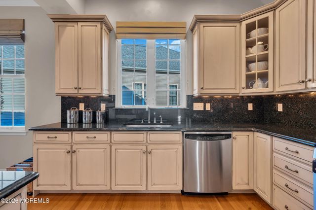 35 Muirfield Road, Jackson, NJ 08527