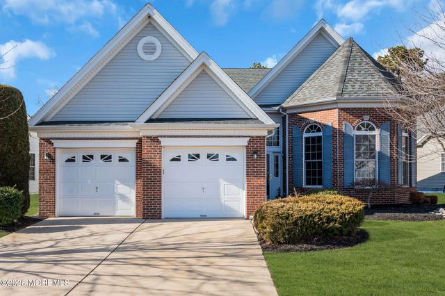 35 Muirfield Road, Jackson, NJ 08527