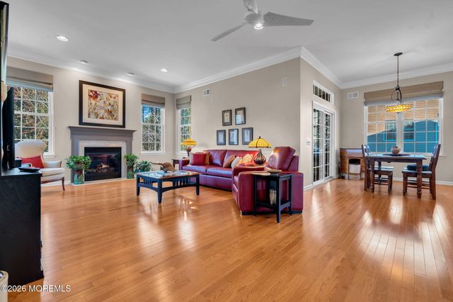 35 Muirfield Road, Jackson, NJ 08527