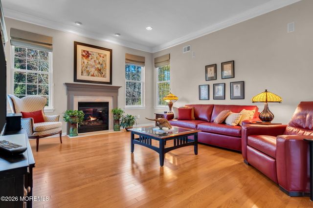 35 Muirfield Road, Jackson, NJ 08527