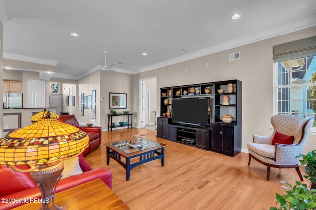 35 Muirfield Road, Jackson, NJ 08527