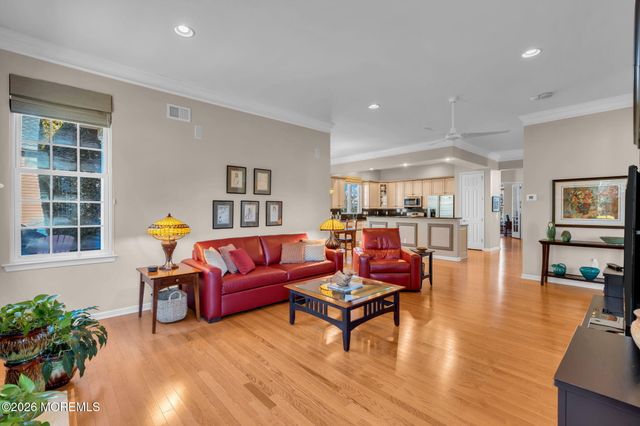 35 Muirfield Road, Jackson, NJ 08527