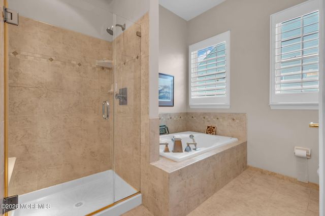 35 Muirfield Road, Jackson, NJ 08527