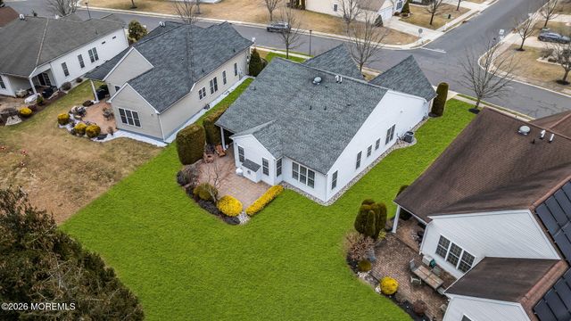 35 Muirfield Road, Jackson, NJ 08527