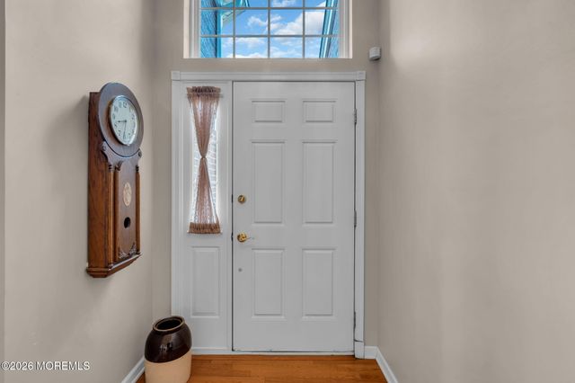 35 Muirfield Road, Jackson, NJ 08527