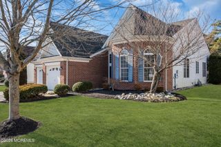 35 Muirfield Road, Jackson, NJ 08527