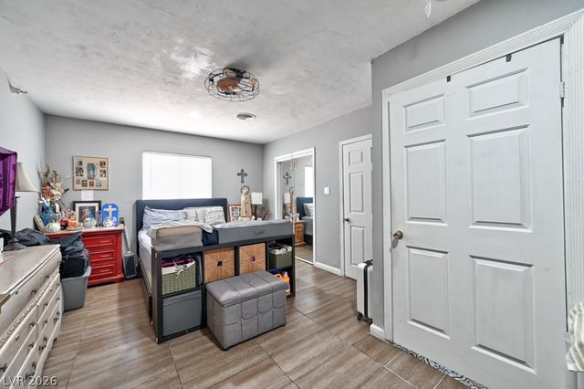 706 Lacy Lane, Las Vegas, NV 89107