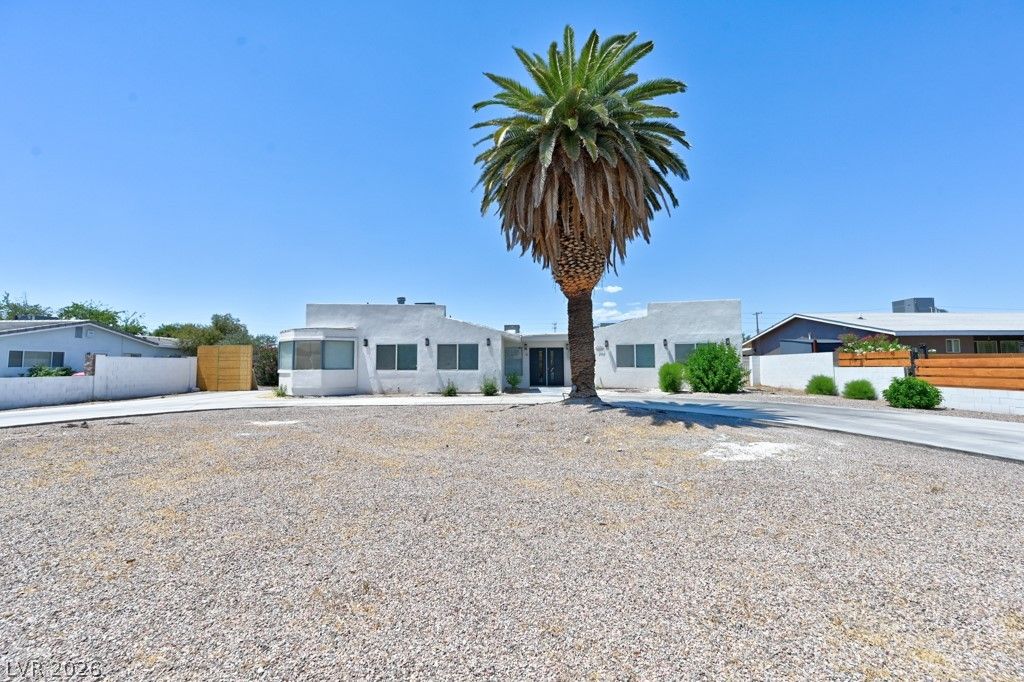 706 Lacy Lane, Las Vegas, NV 89107