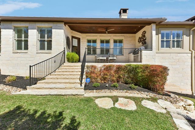 208 Neville Wood CT, Austin, TX 78738