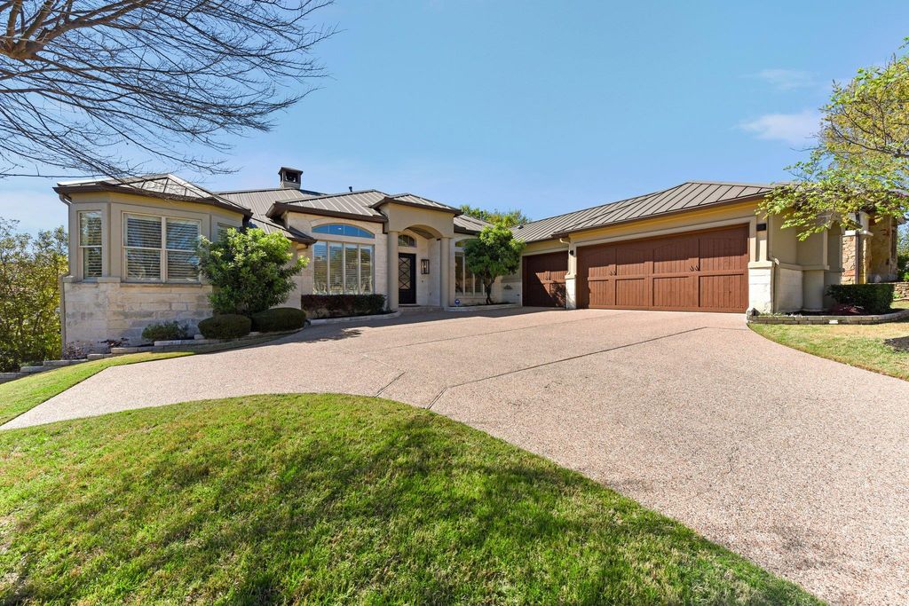 208 Neville Wood CT, Austin, TX 78738