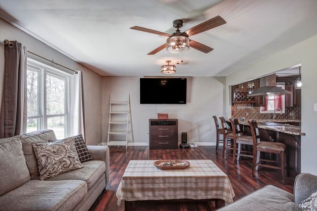 10333 John Savoy Rd, St Amant, LA 70774