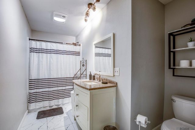 10333 John Savoy Rd, St Amant, LA 70774