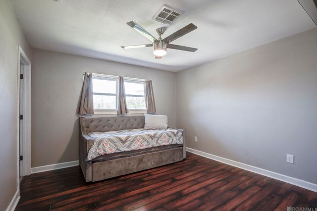 10333 John Savoy Rd, St Amant, LA 70774